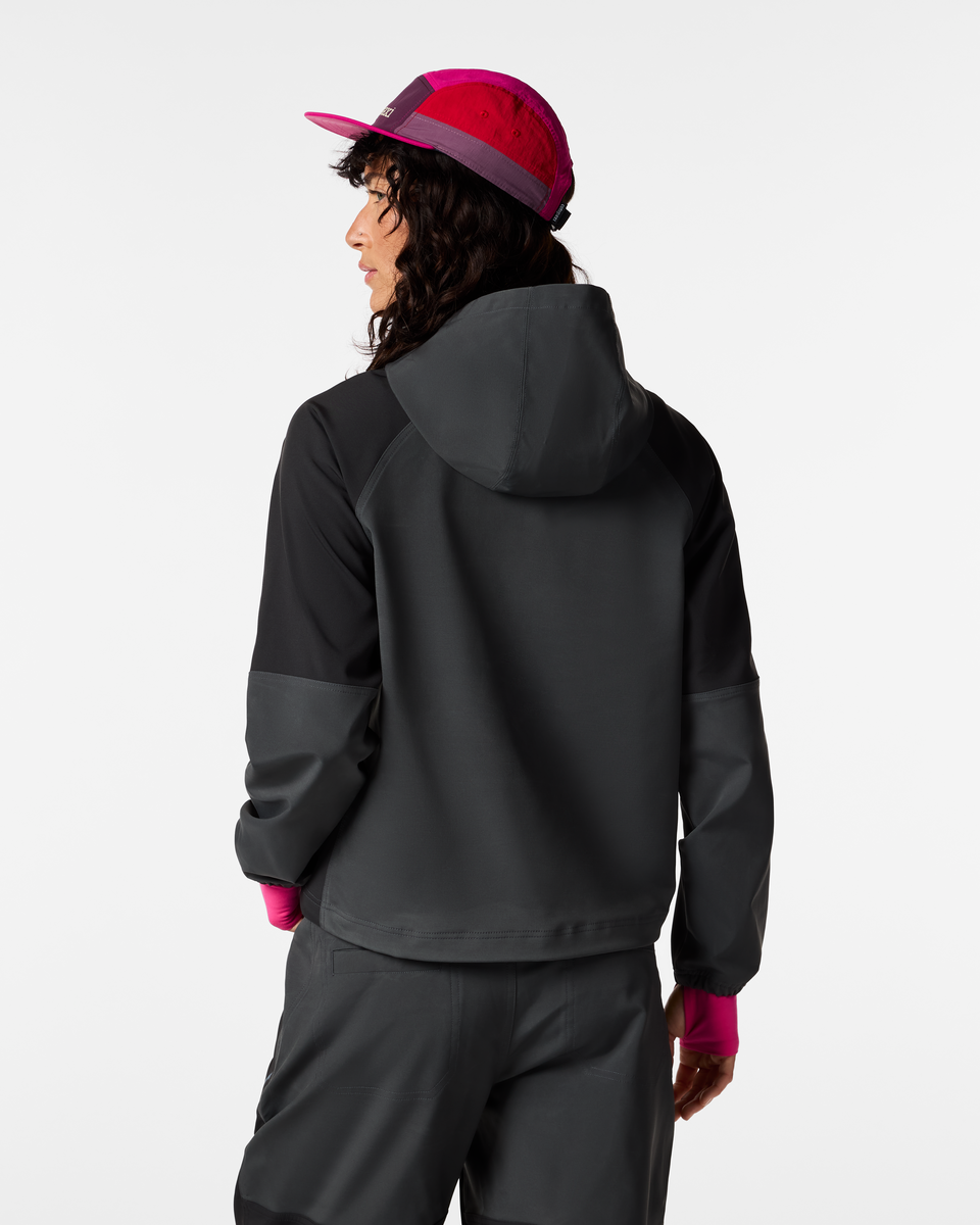 Adelante Hoodie - Women's