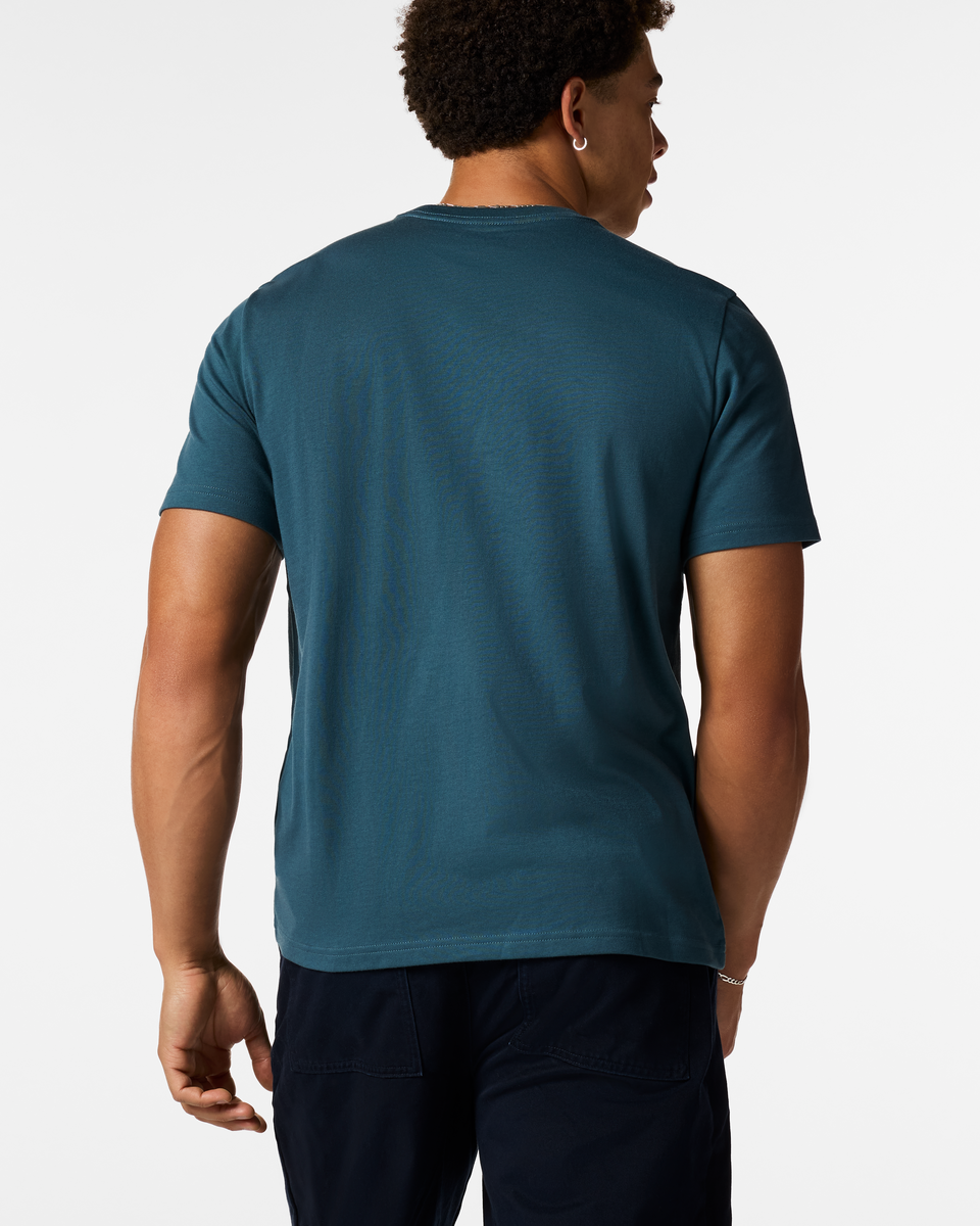Llama Icon T-Shirt - Men's